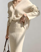 Skirt and Top Set Women with Slim Cut in Beige#colour_beige