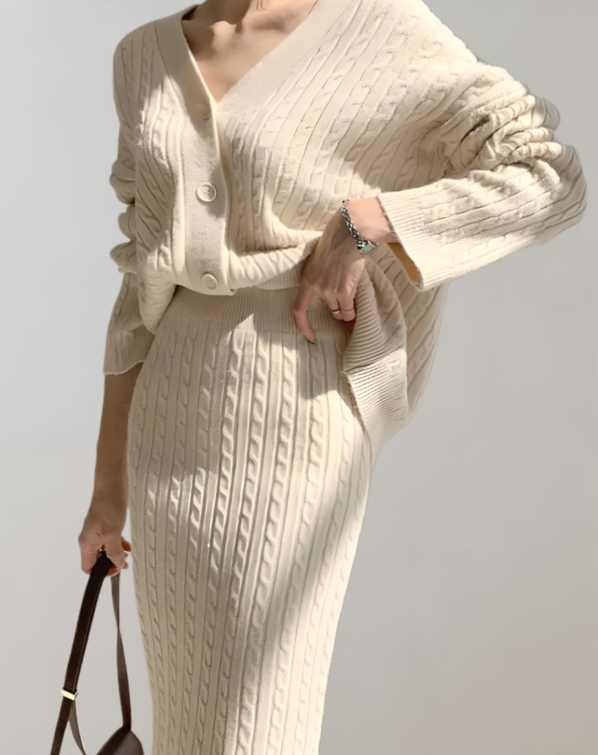 Skirt and Top Set Women with Slim Cut in Beige#colour_beige