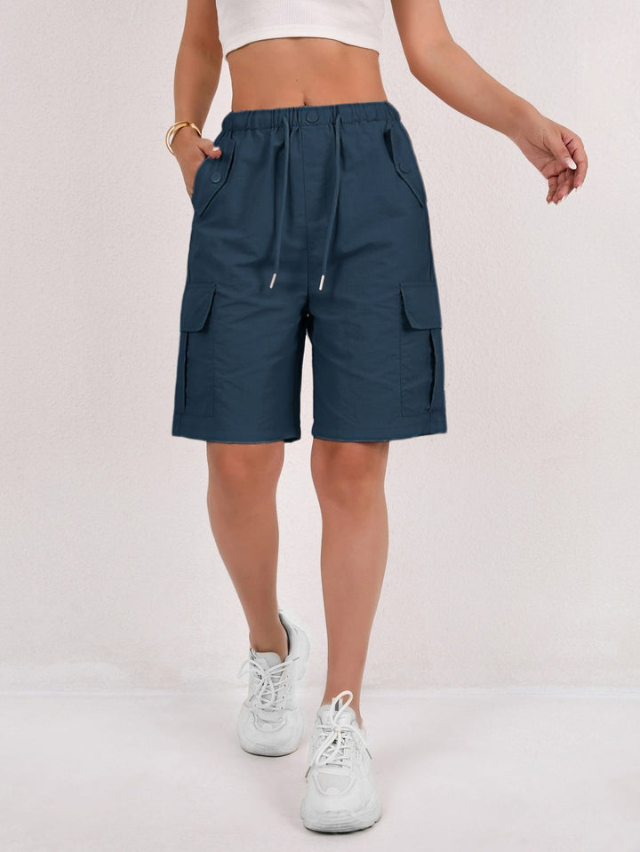 Shorts Cargo Bermuda Women | Utility Pockets Elastic Waist in Navy#colour_navy