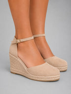 Wedge Sandals Women in Beige#colour_beige