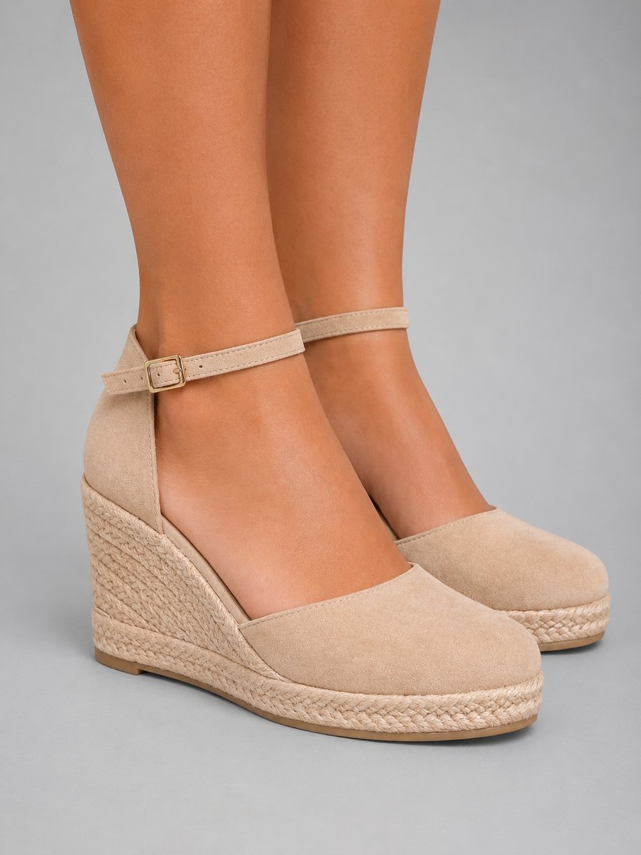 Wedge Sandals Women in Beige#colour_beige